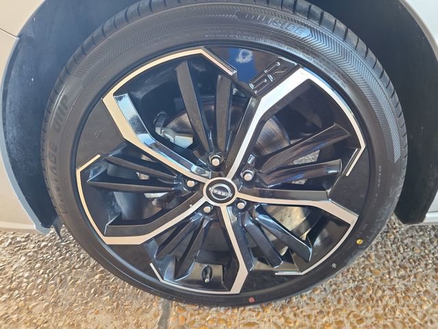 Used 2024 Nissan Altima 2.5 SR image 31