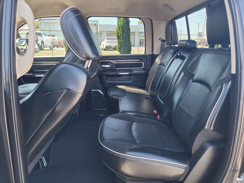 Used 2019 RAM 3500 Laramie image 13