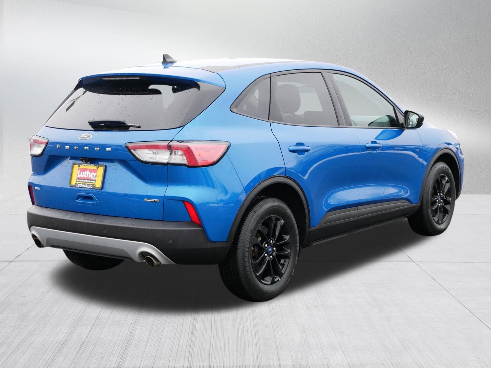 Used 2020 Ford Escape SE Sport image 7