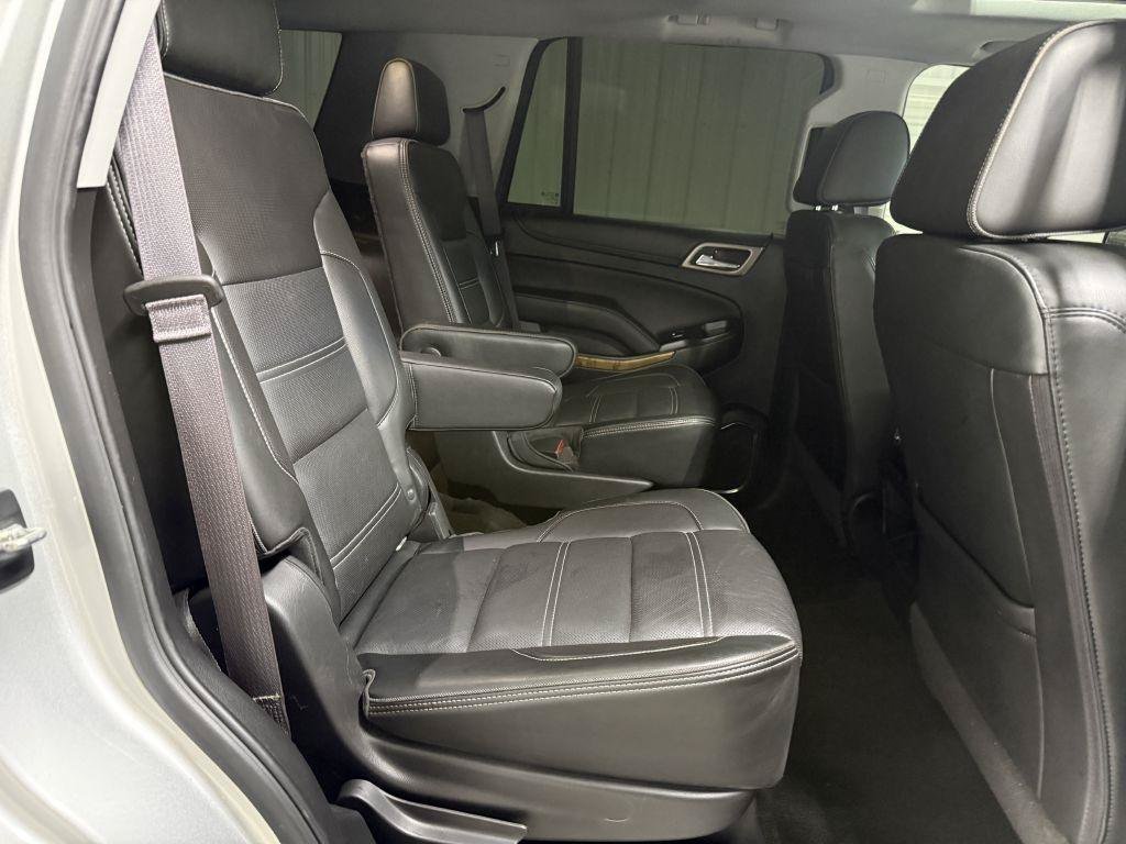 Used 2017 GMC Yukon Denali AWD/4WD image 40