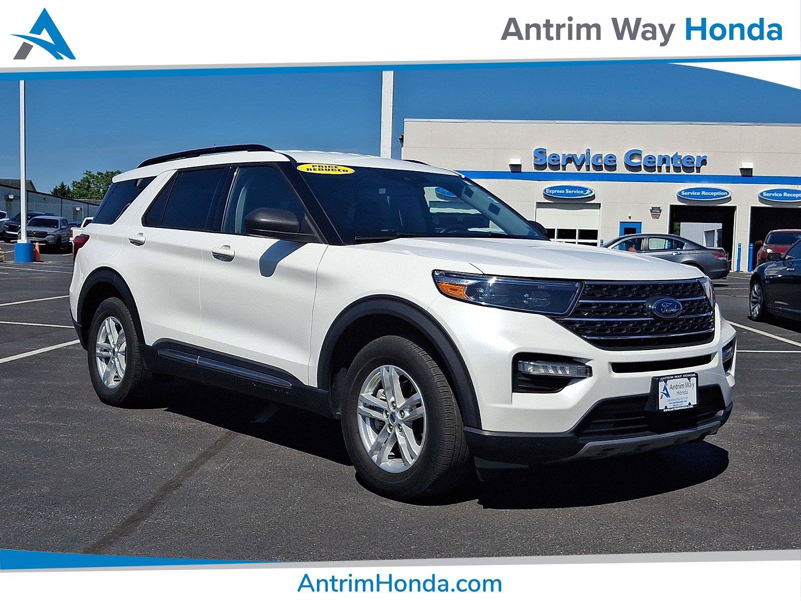 Used 2022 Ford Explorer XLT w/ Equipment Group 202A AWD/4WD image 1