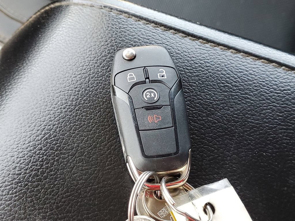 Used 2019 Ford F450 Lariat w/ Lariat Value Package AWD/4WD image 33