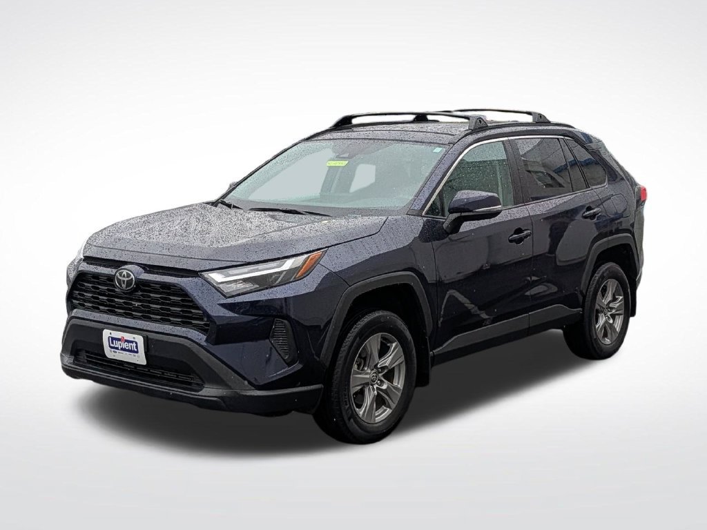Used 2024 Toyota RAV4 XLE AWD/4WD image 10