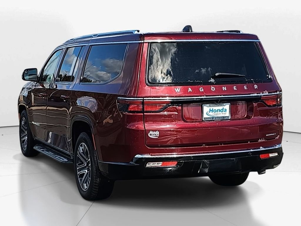 Used 2024 Jeep Wagoneer L Series II w/ Flexible Seating Group image 6