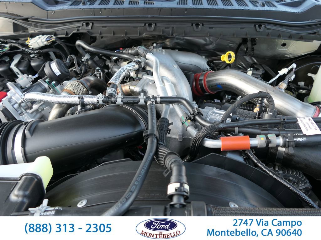 New 2025 Ford F350 Lariat w/ Lariat Ultimate Package image 29