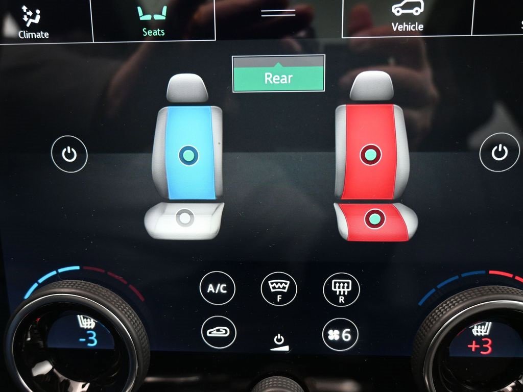 Used 2022 Land Rover Range Rover Westminster Edition image 18