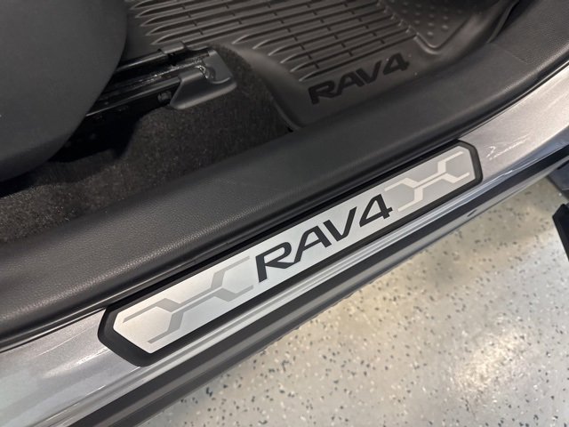 New 2025 Toyota RAV4 XLE image 30