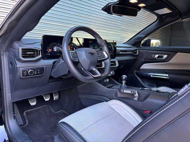 Used 2024 Ford Mustang GT Premium w/ GT Performance Package image 5
