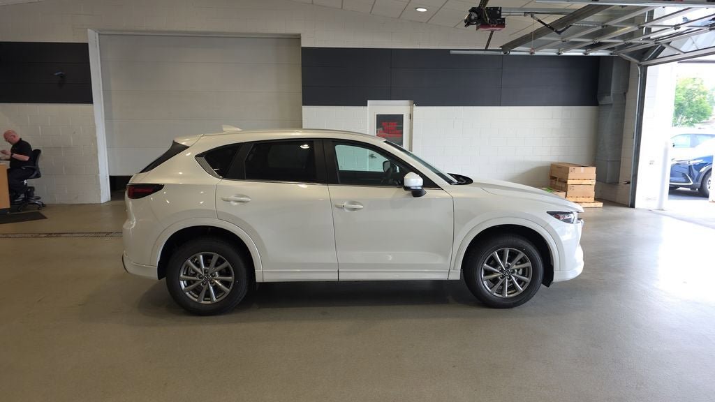 New 2025 MAZDA CX-5 AWD 2.5 S w/ Preferred Package image 5