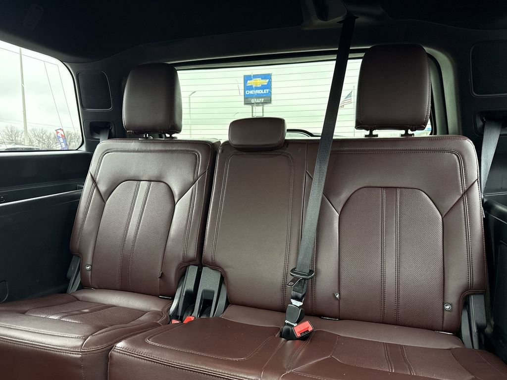 Used 2024 Ford Expedition Limited image 26