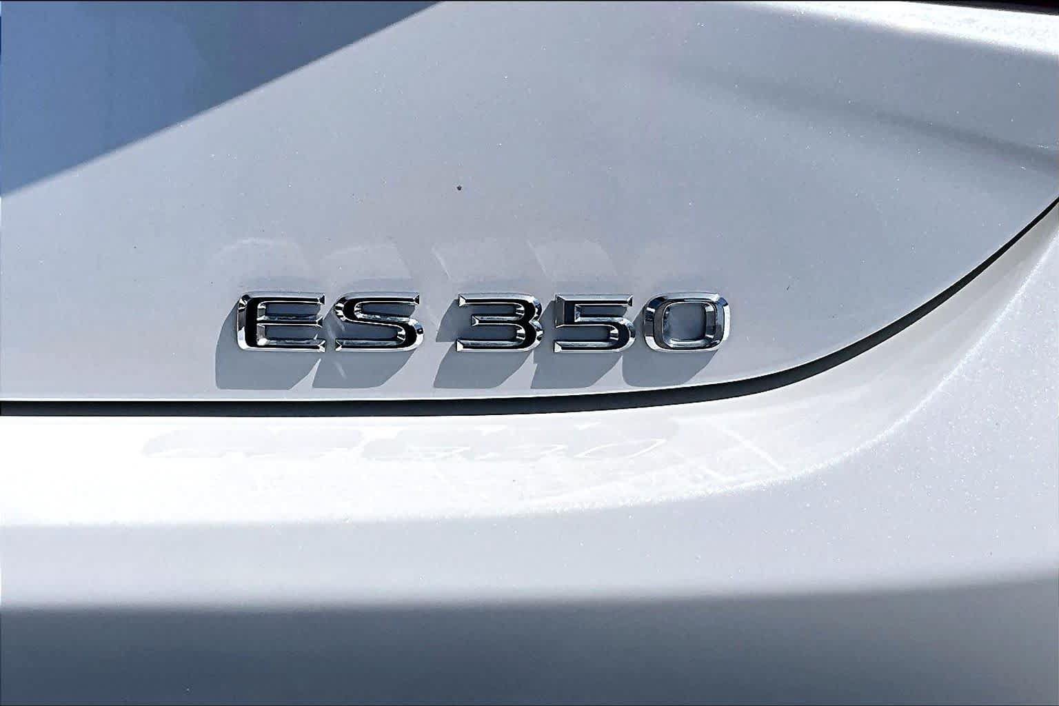 Used 2021 Lexus ES 350 w/ Accessory Package FWD image 10