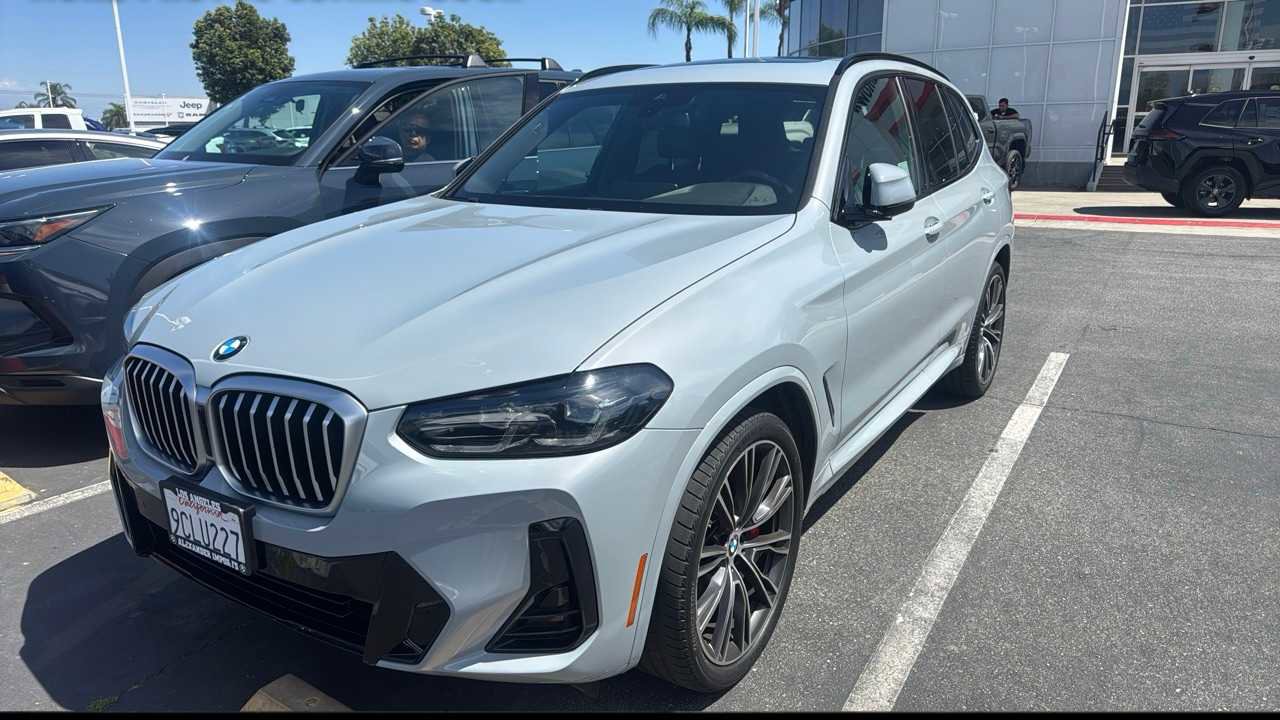 Used 2022 BMW X3 sDrive30i w/ M Sport Package 2