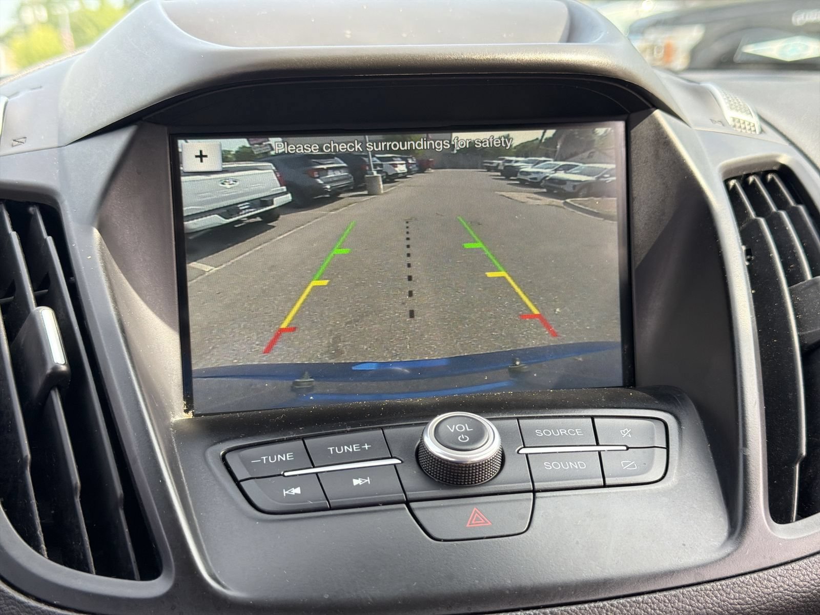 Used 2019 Ford Escape SE AWD/4WD image 30