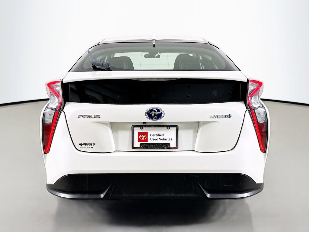 Certified 2016 Toyota Prius Three Touring image 7