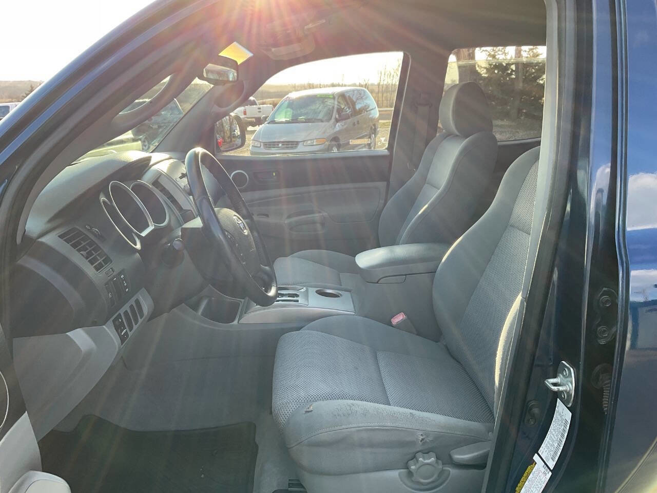 Used 2007 Toyota Tacoma PreRunner RWD image 12