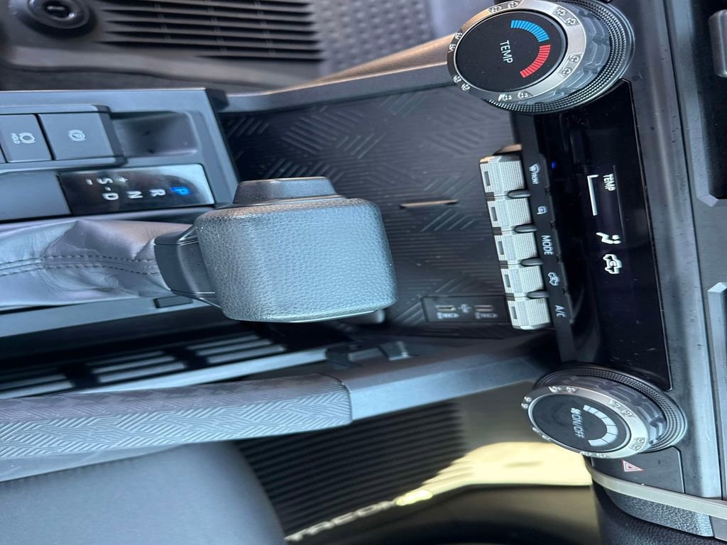 Used 2025 Toyota Tacoma SR5 image 23