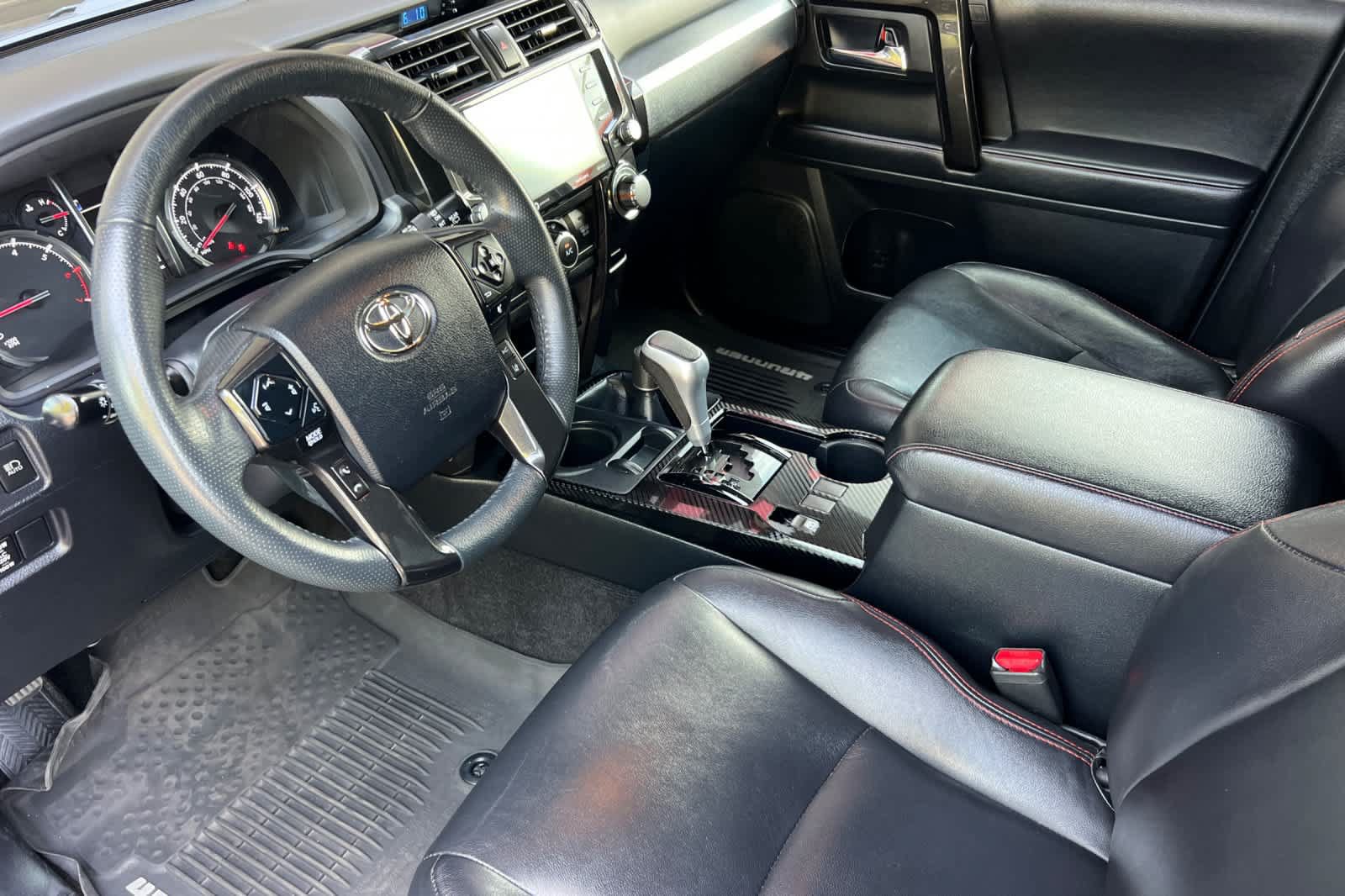 Used 2021 Toyota 4Runner TRD Off-Road AWD/4WD image 11