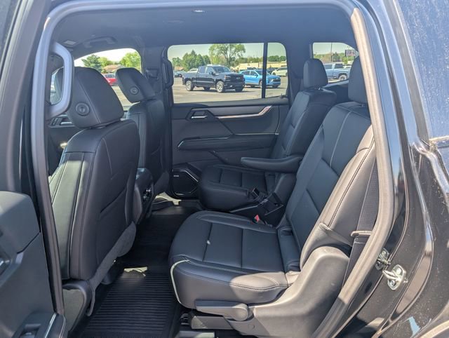 New 2026 GMC Acadia Elevation w/ Black Edition AWD/4WD image 9