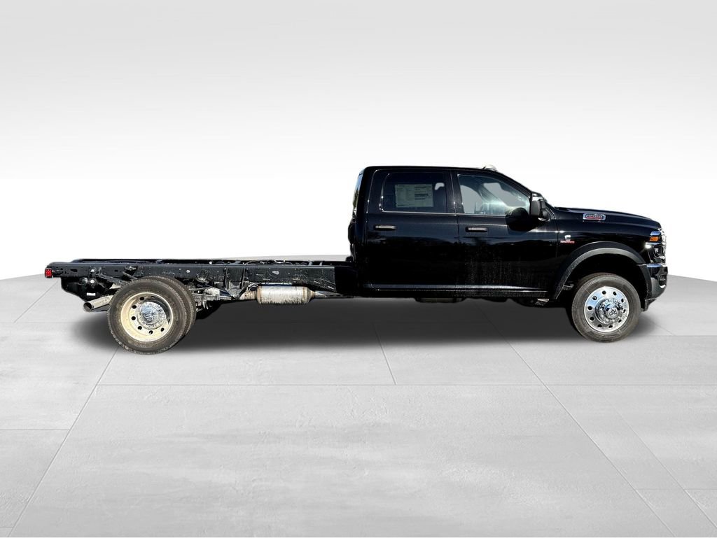 New 2026 RAM 5500 Tradesman w/ Chrome Appearance Group image 8