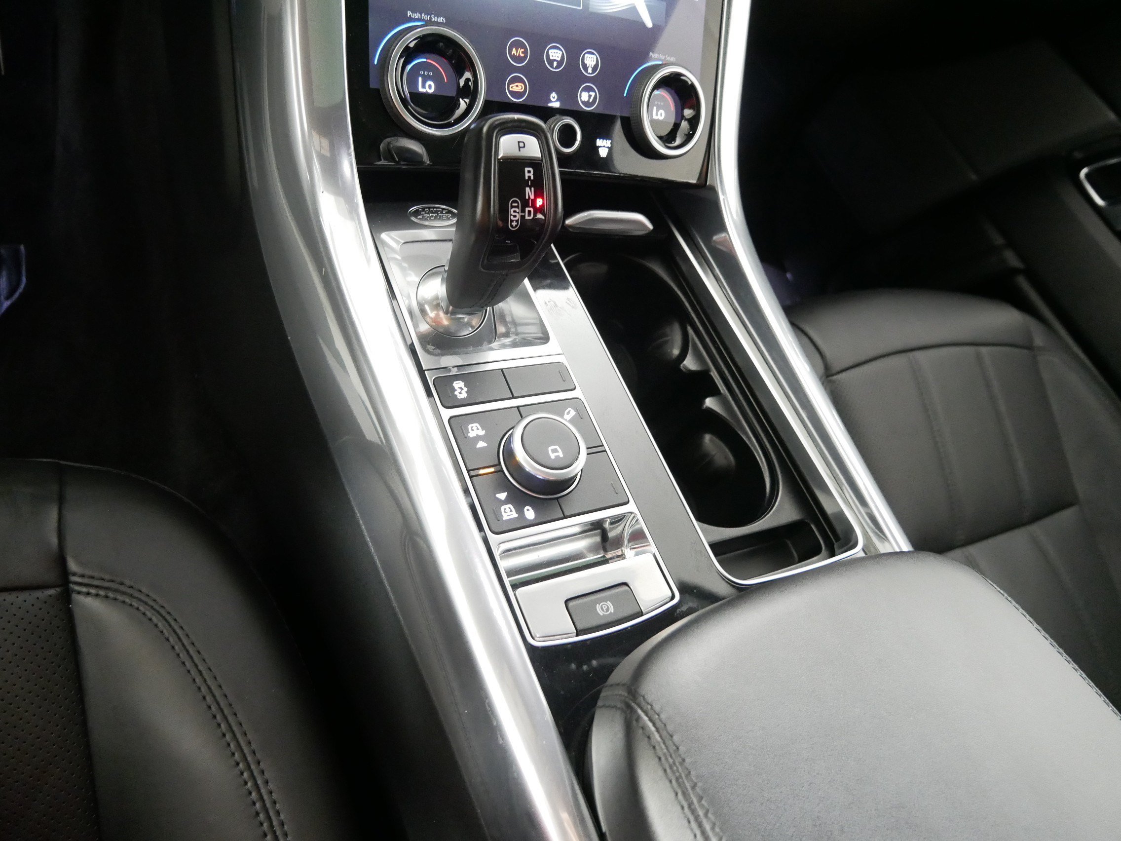 Used 2019 Land Rover Range Rover Sport HSE AWD/4WD image 24