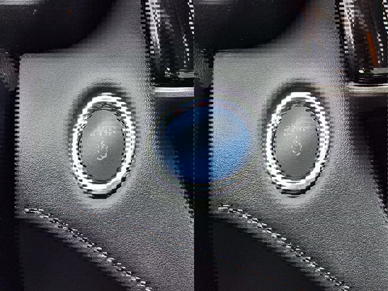 Used 2022 Toyota Highlander XLE image 24