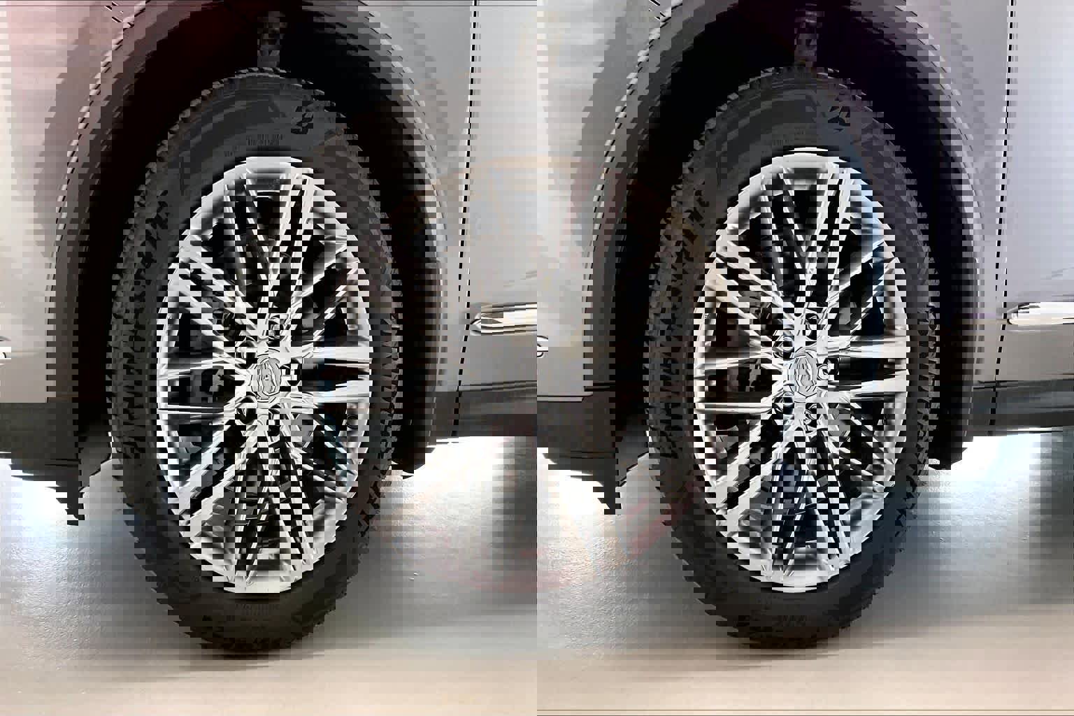 Used 2022 Acura MDX SH-AWD w/ Advance Package image 7