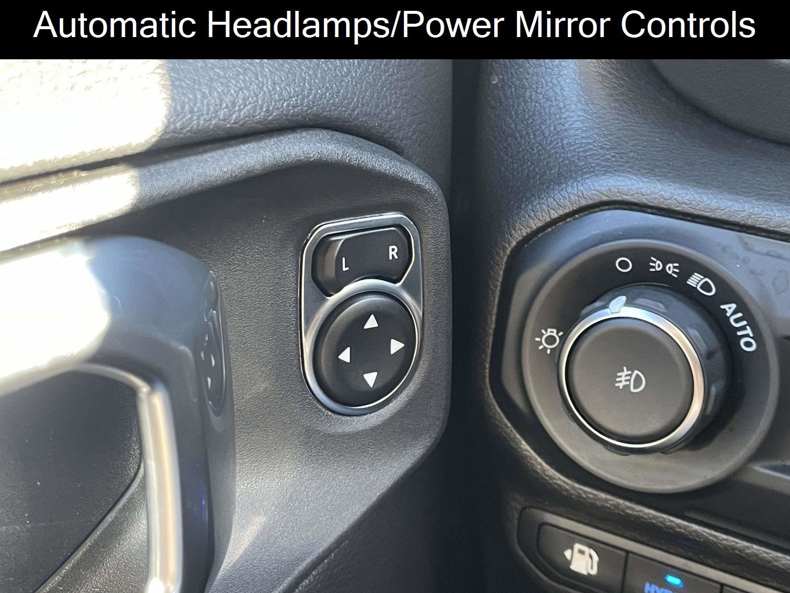 Used 2023 Jeep Wrangler Sahara w/ Cold Weather Group image 13