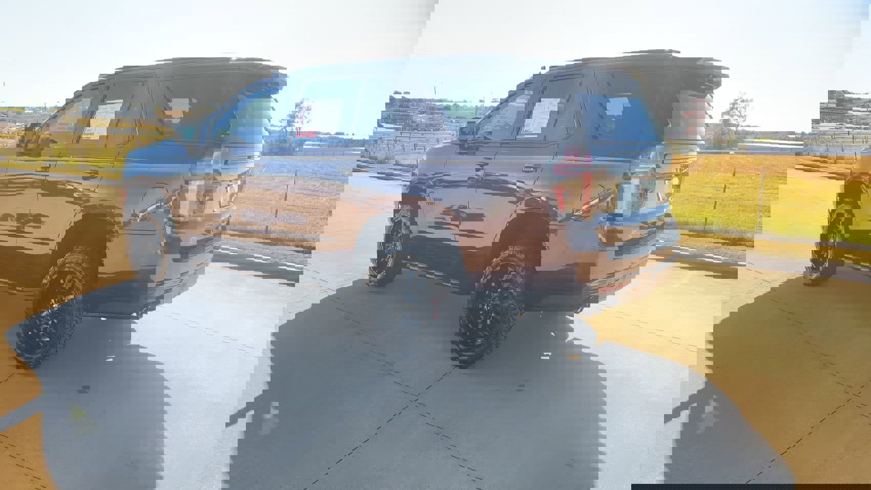 Used 2022 Chevrolet Tahoe RST w/ Sport Performance Package image 7