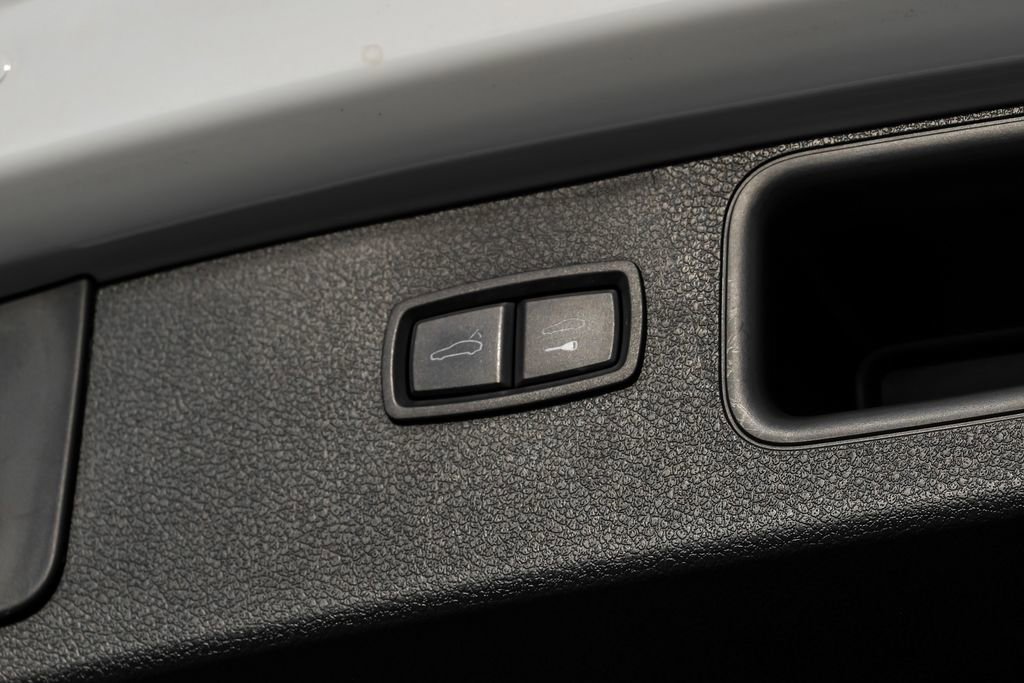 Used 2020 Porsche Macan image 60