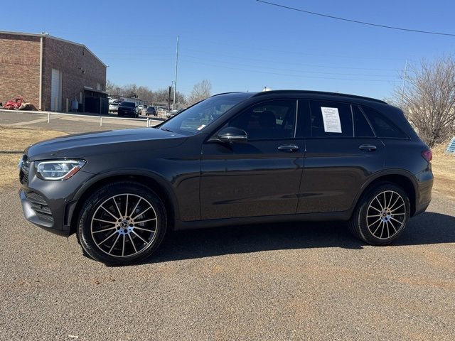 Used 2020 Mercedes-Benz GLC 300 4MATIC image 3