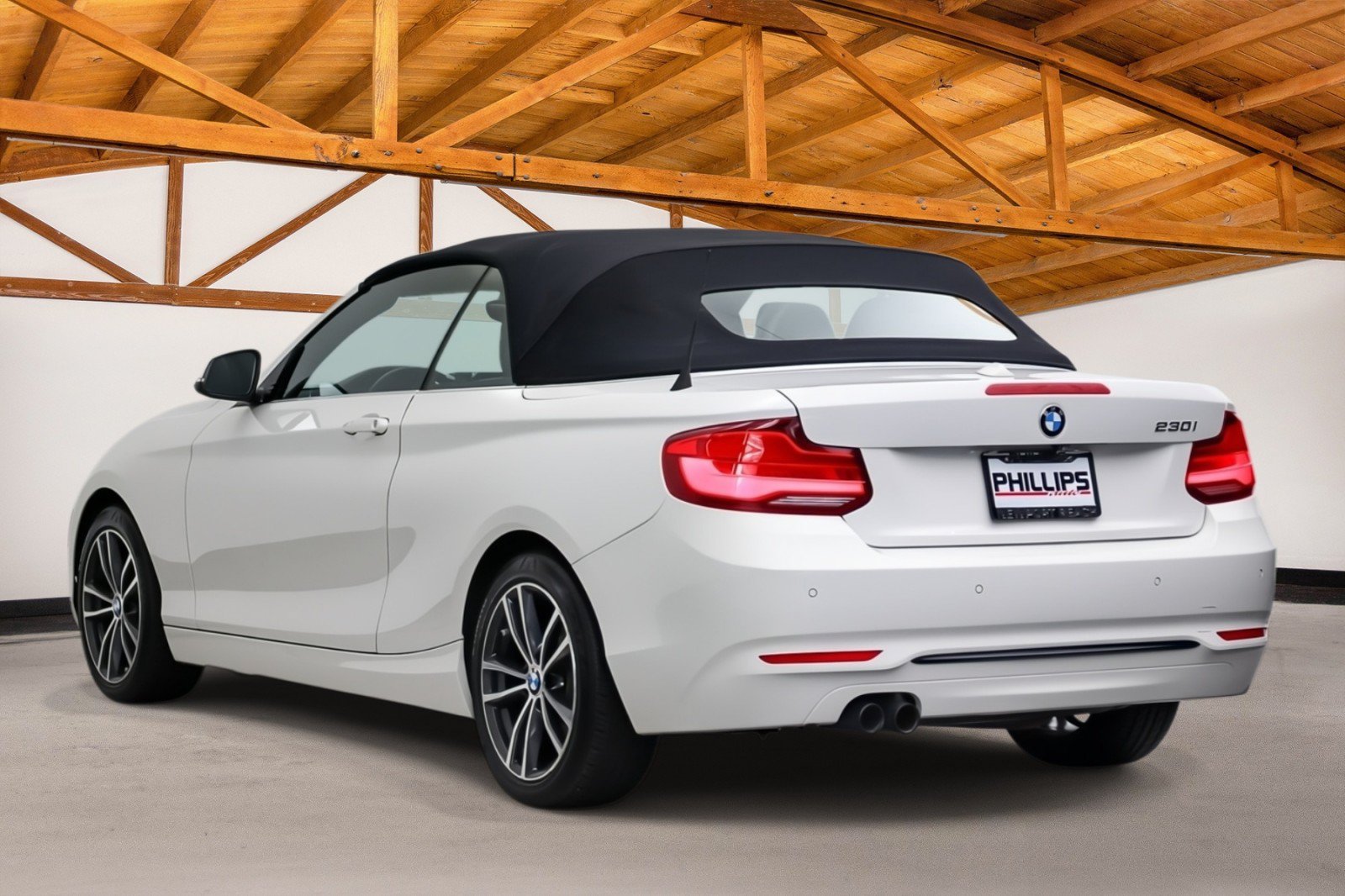 Used 2019 BMW 230i Convertible w/ Convenience Package RWD image 3
