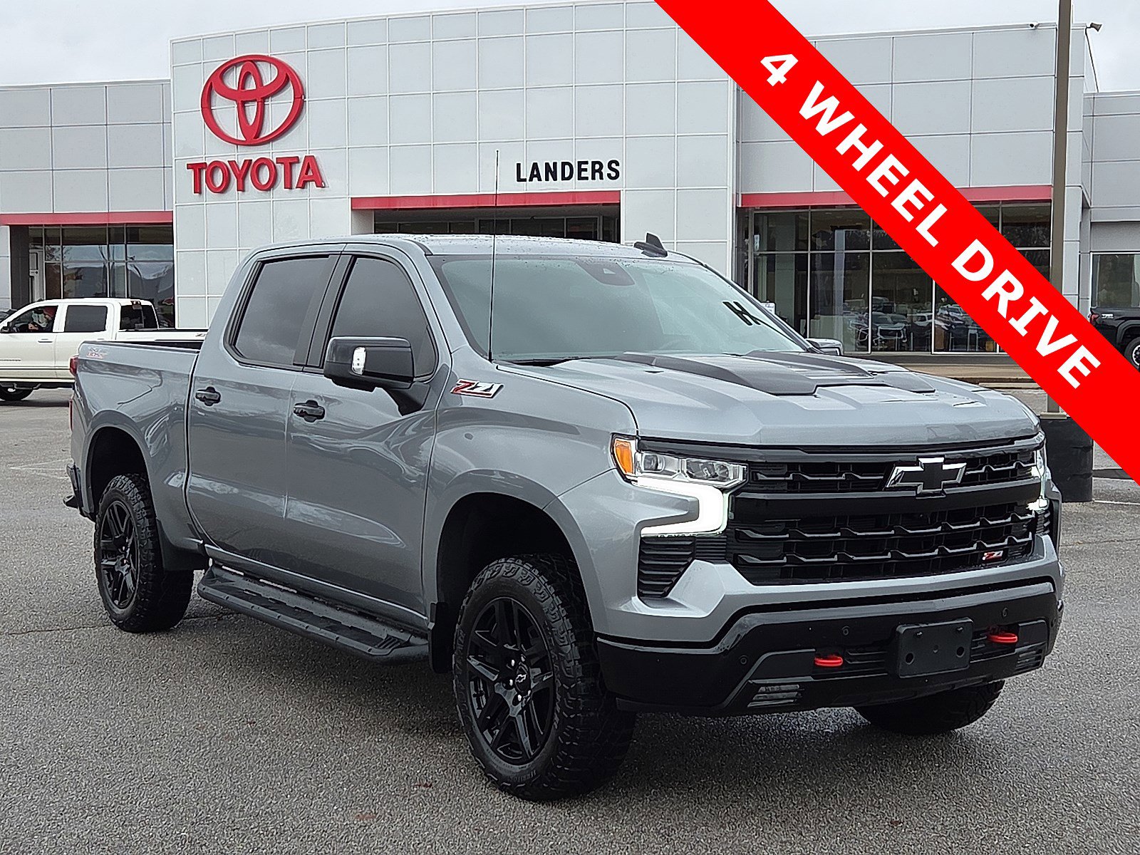 Used 2024 Chevrolet Silverado 1500 LT Trail Boss w/ LT Trail Boss Premium Package