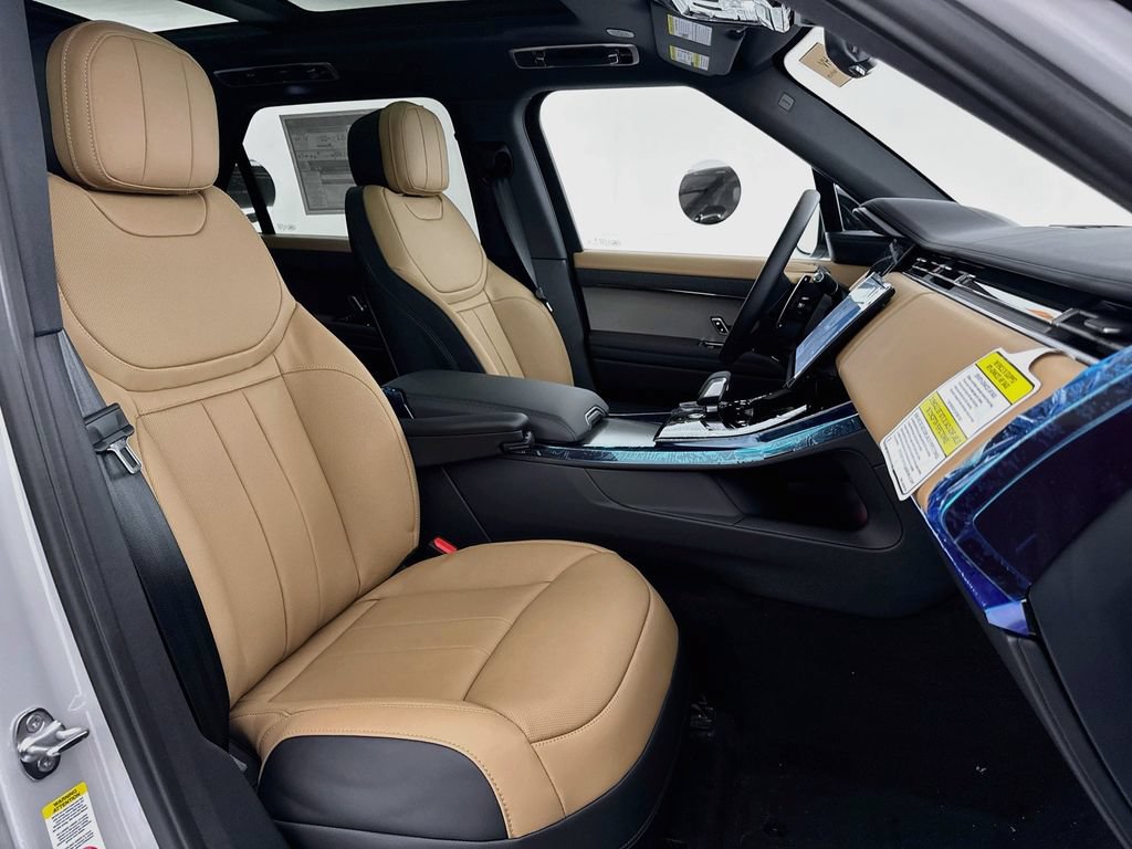 New 2027 Land Rover Range Rover Sport Dynamic SE AWD/4WD image 29