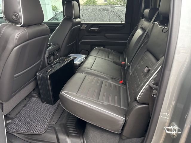 Used 2026 GMC Sierra 2500 AT4X AWD/4WD image 4