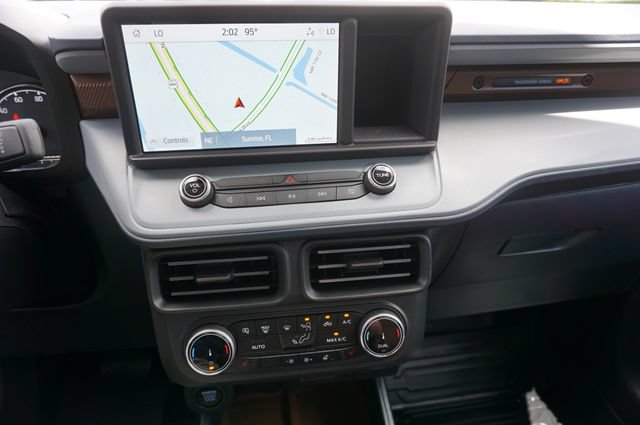 Used 2024 Ford Maverick Lariat FWD image 4