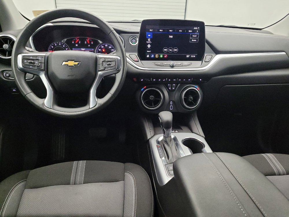 Used 2024 Chevrolet Blazer LT w/ Convenience Package FWD image 22