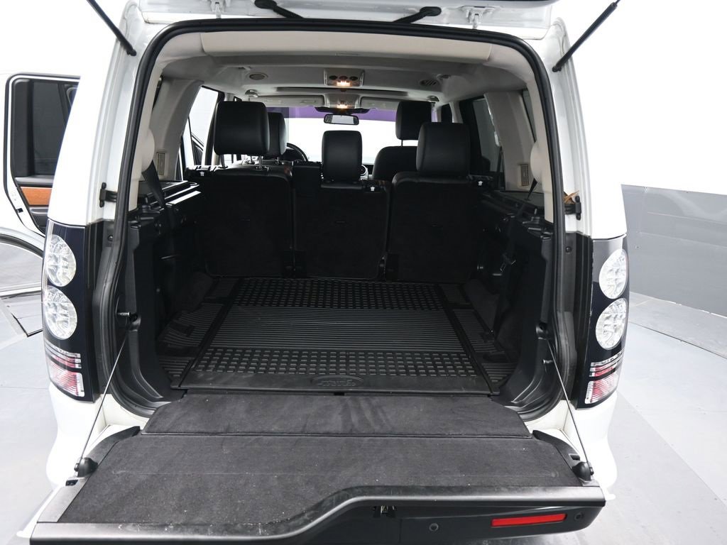 Used 2015 Land Rover LR4 HSE LUX image 7