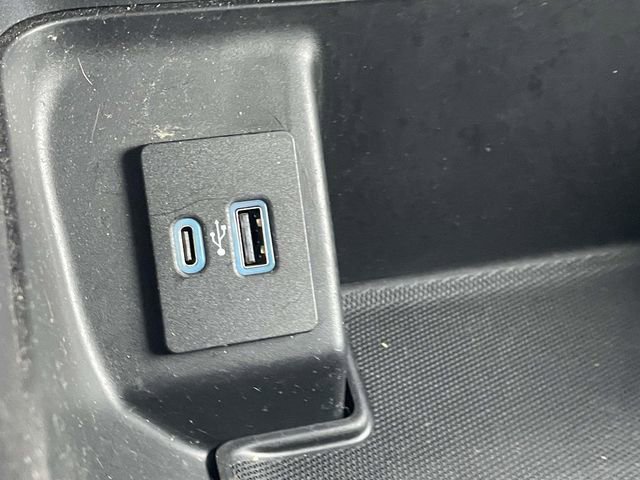 Certified 2022 Ford F150 XLT w/ Equipment Group 302A High image 25