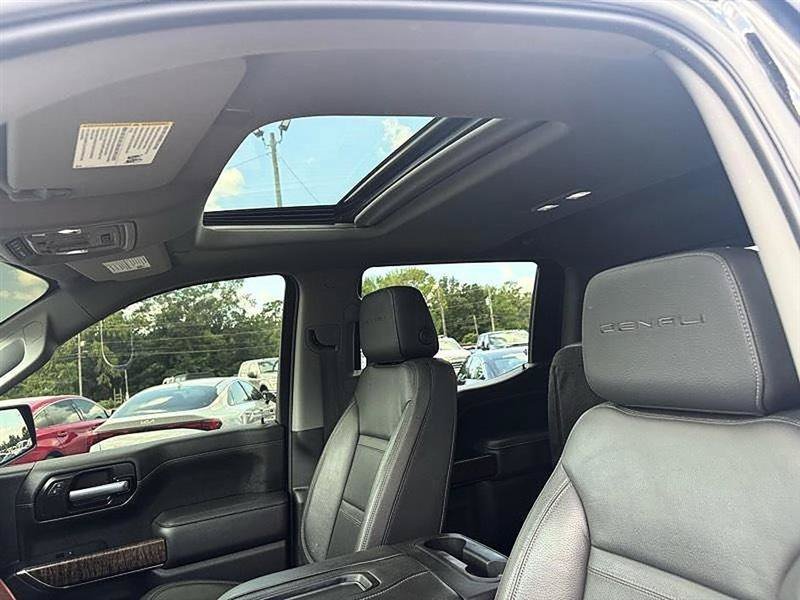 Used 2021 GMC Sierra 1500 Denali w/ Driver Alert Package II AWD/4WD image 15