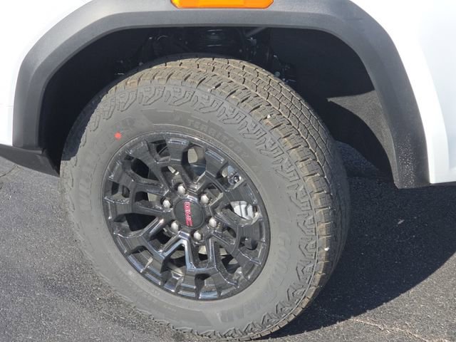 New 2026 GMC Canyon Elevation w/ Convenience Package image 25