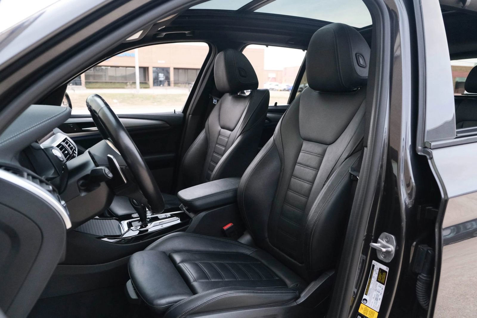 Used 2021 BMW X3 M40i w/ Premium Package image 23