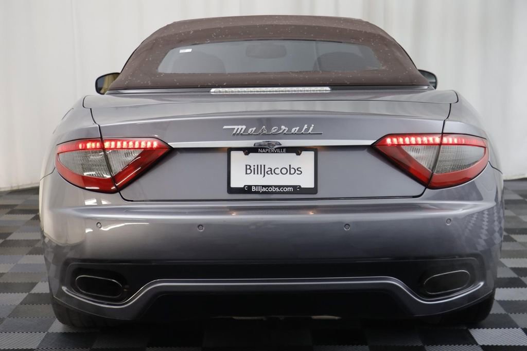 Used 2016 Maserati GranTurismo Sport RWD image 14