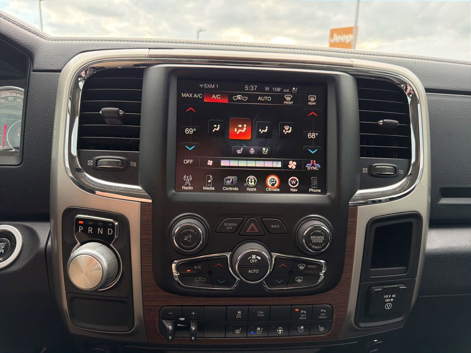Used 2016 RAM 1500 Laramie w/ Convenience Group RWD image 15