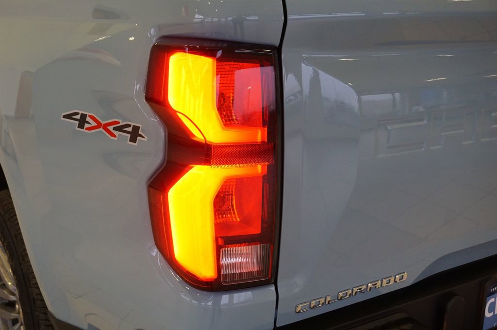 Certified 2025 Chevrolet Colorado LT w/ LT Convenience Package image 30