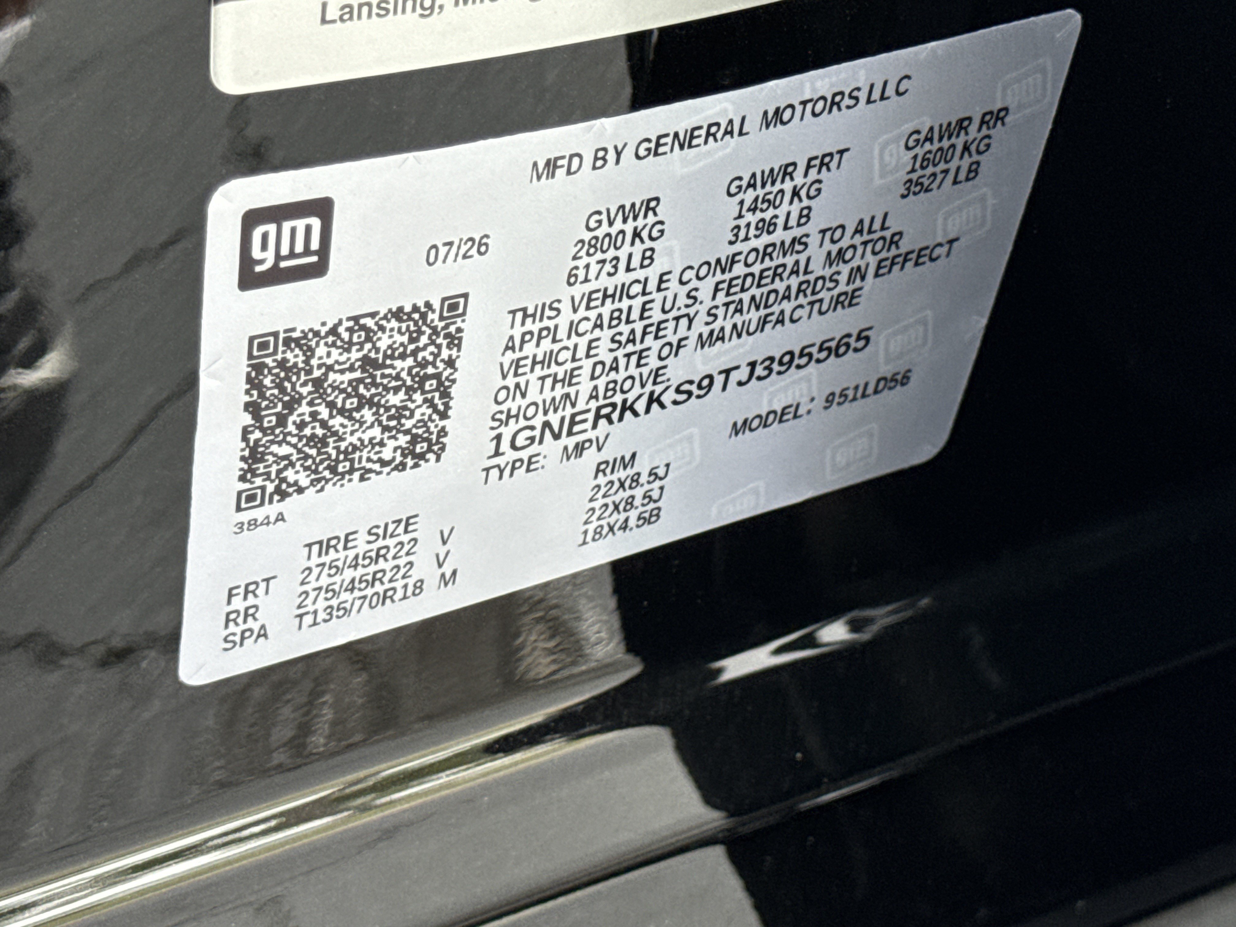 New 2026 Chevrolet Traverse High Country FWD image 32