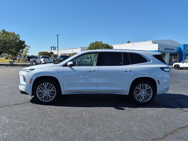 New 2027 Buick Enclave Avenir w/ LPO, Floor Liner Package FWD image 6