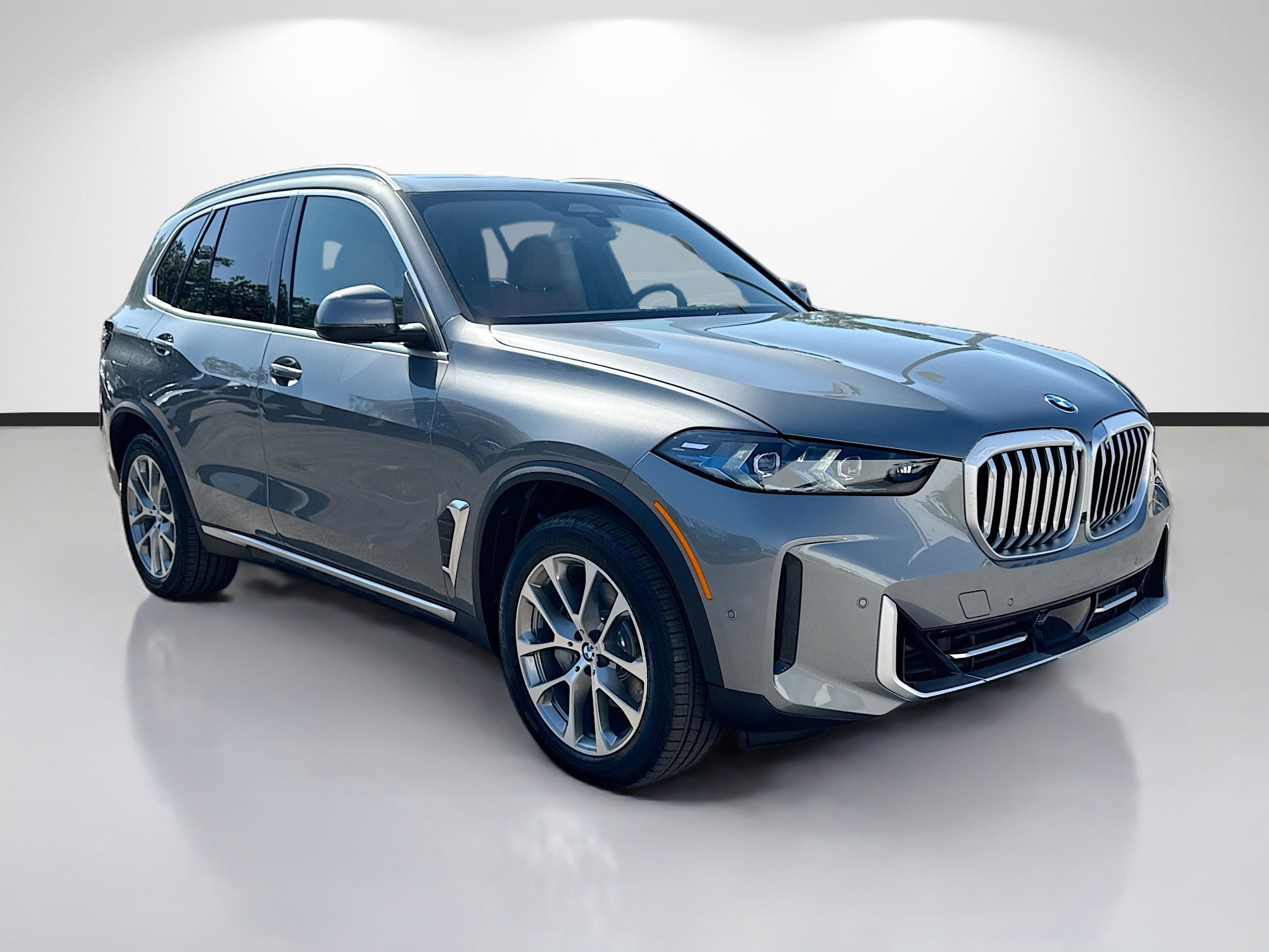 New 2026 BMW X5 xDrive40i AWD/4WD image 1