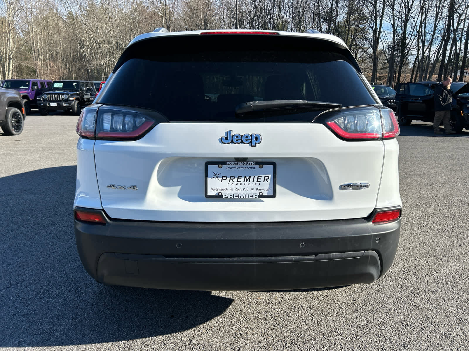 Used 2021 Jeep Cherokee Latitude Plus image 6