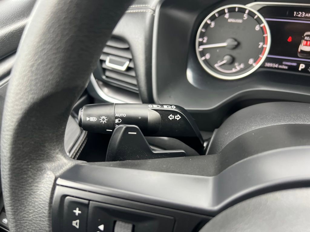 Used 2024 Nissan Rogue SV image 20