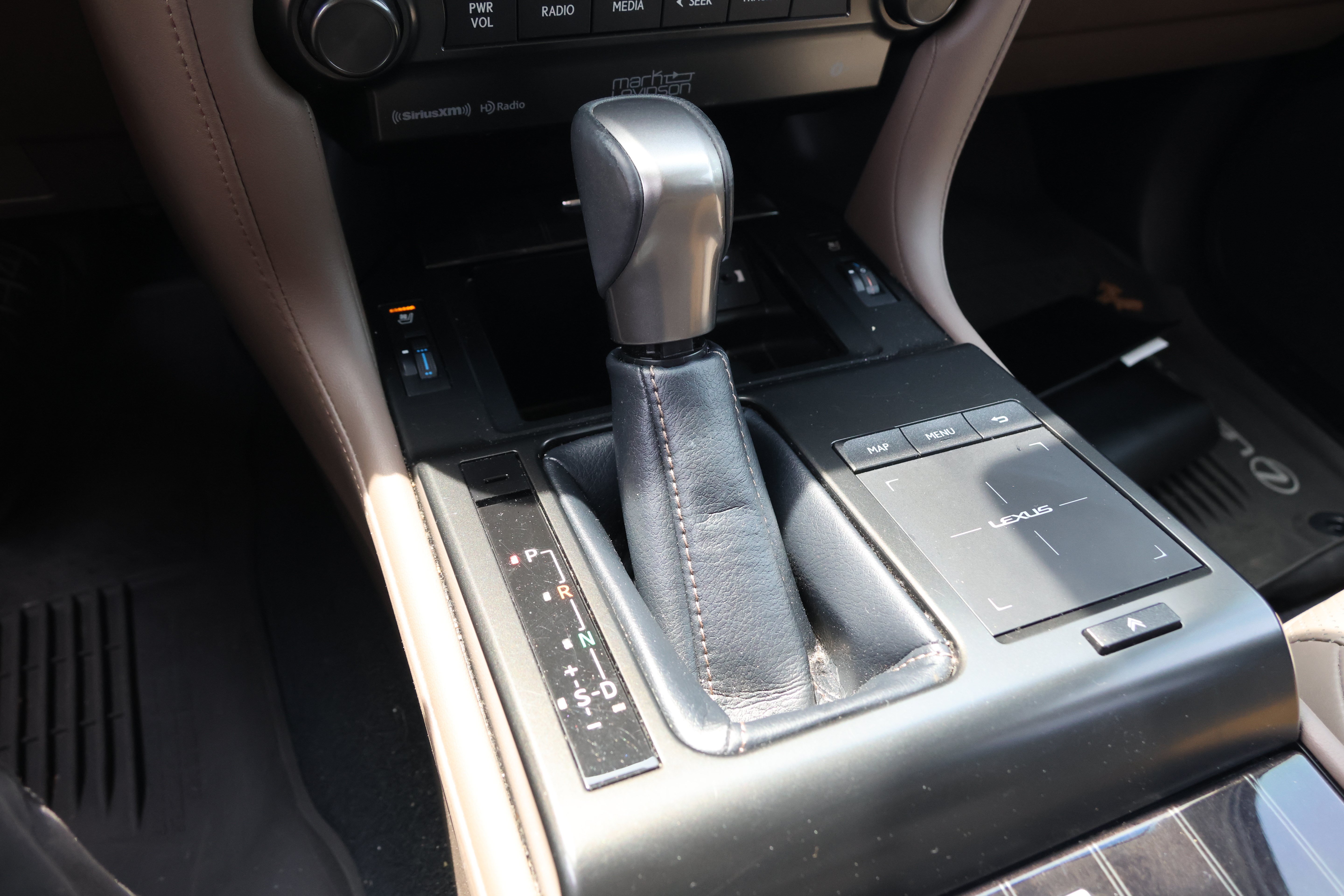 Certified 2023 Lexus GX 460 Luxury w/ Accessory Package AWD/4WD image 30